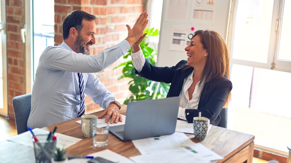 Tự công bố sản phẩm thực phẩm: khi nào cần phiếu kiểm nghiệm? — minh họa